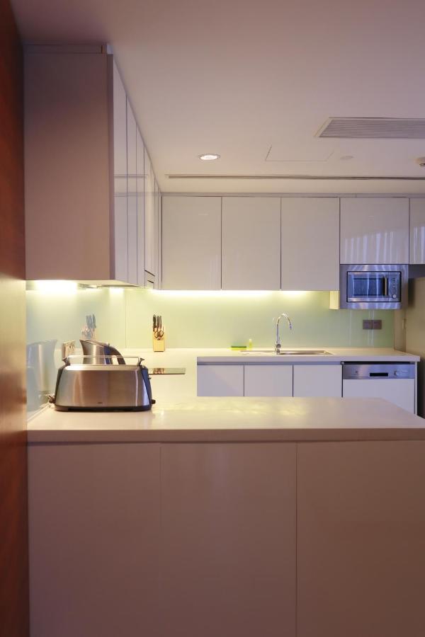 Ascott Raffles City Chengdu Bagian luar foto