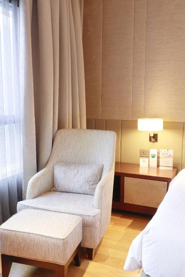 Ascott Raffles City Chengdu Bagian luar foto