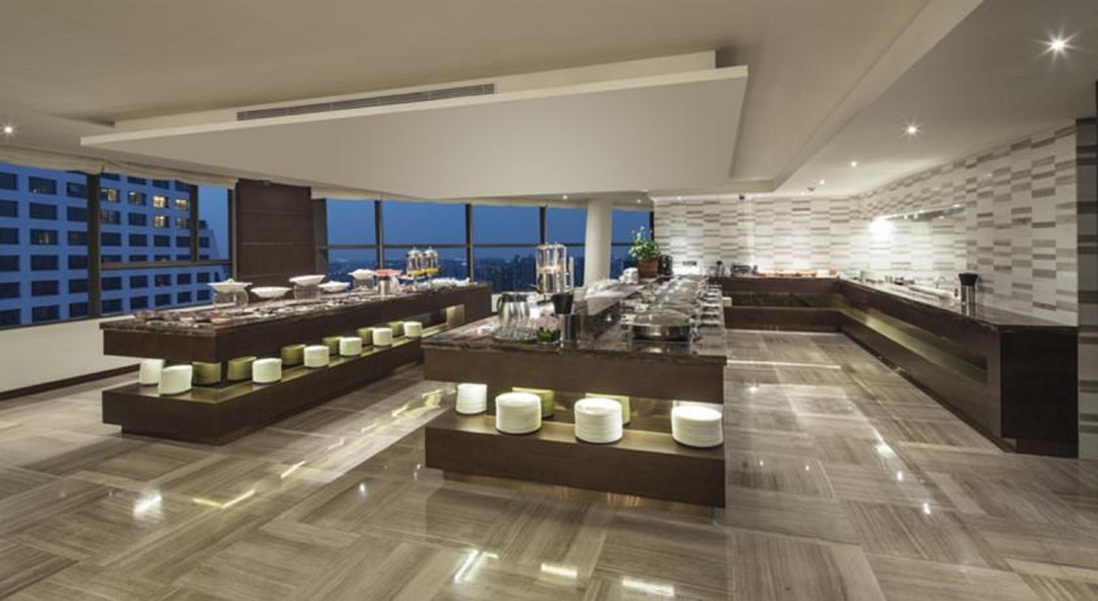 Ascott Raffles City Chengdu Bagian luar foto