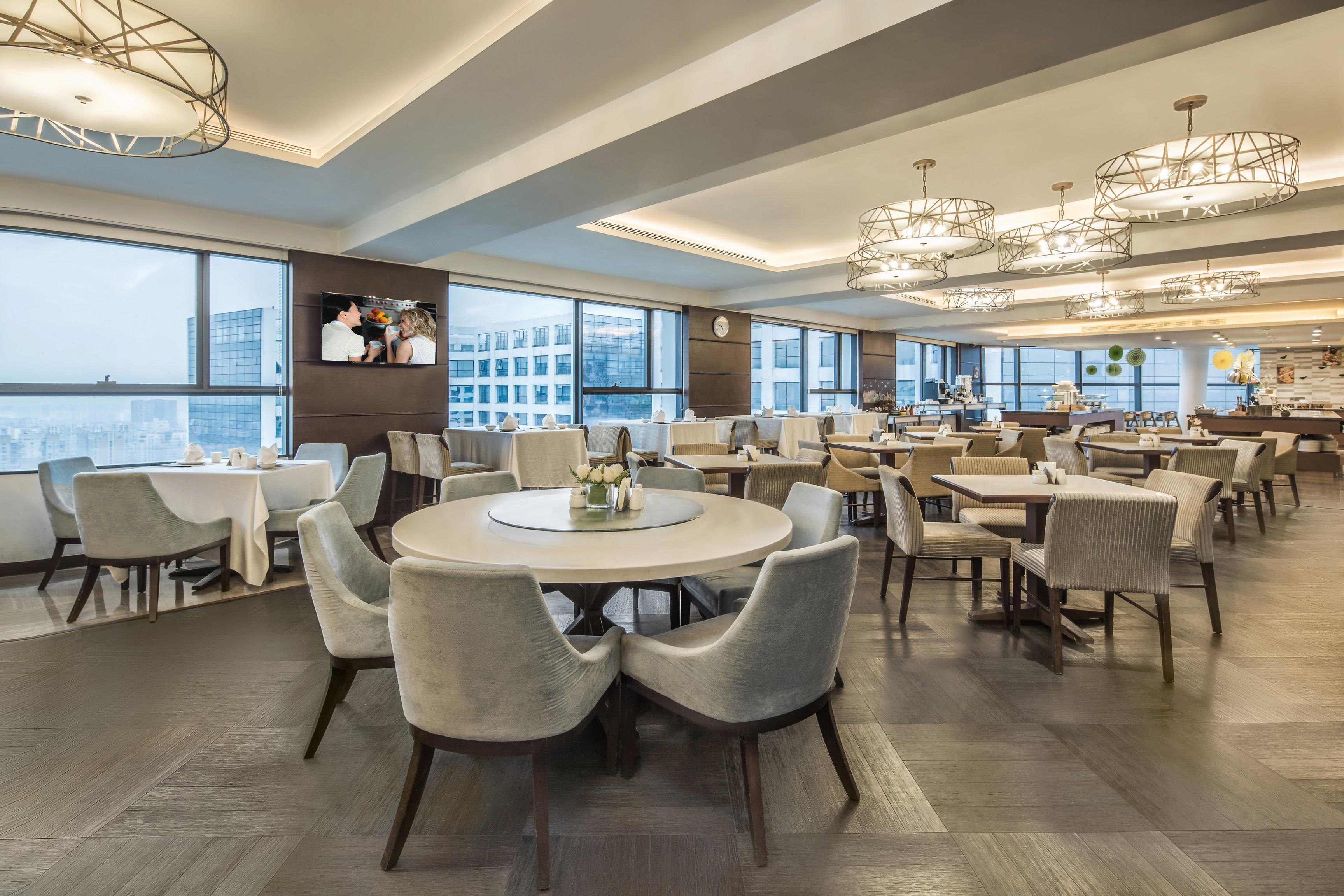 Ascott Raffles City Chengdu Bagian luar foto