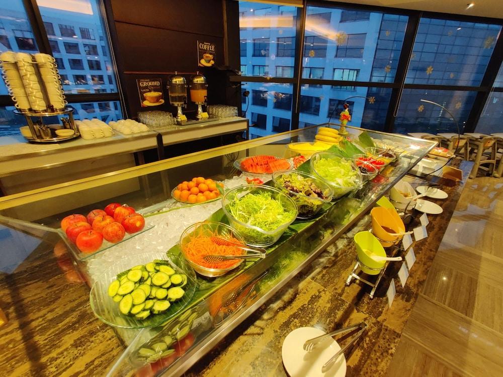 Ascott Raffles City Chengdu Bagian luar foto