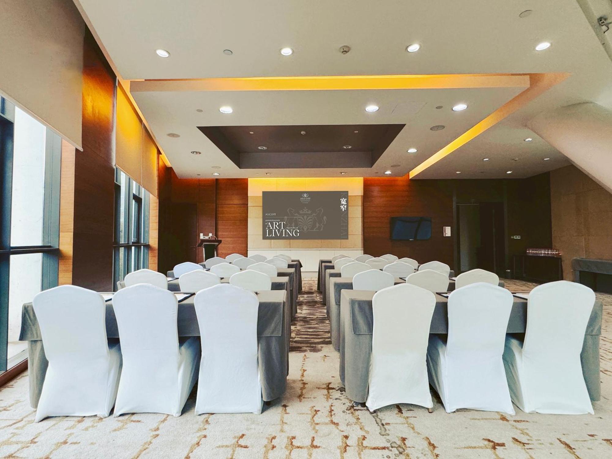 Ascott Raffles City Chengdu Bagian luar foto
