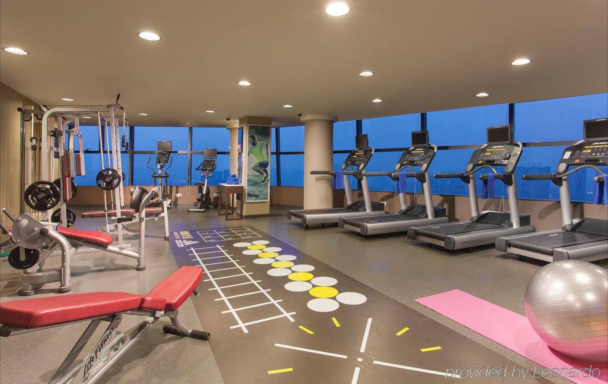 Ascott Raffles City Chengdu Bagian luar foto